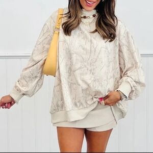 Khaki Camo Mock Neck Baggy Sweatshirt Sz Small